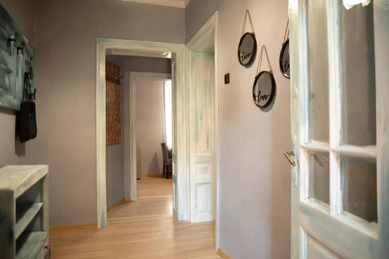 The Cozy Corner Apartment София Екстериор снимка